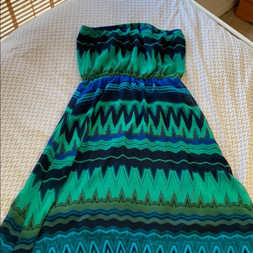 Strapless dress
